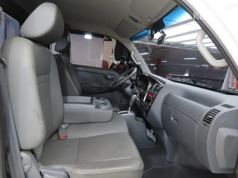 2019 - kia bongo iii
