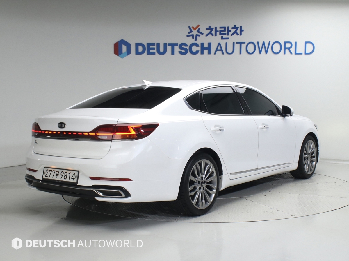 2020 - kia k7