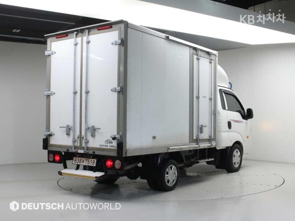 2024 - kia bongo iii