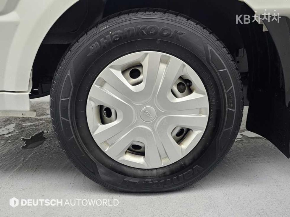 2024 - kia bongo iii