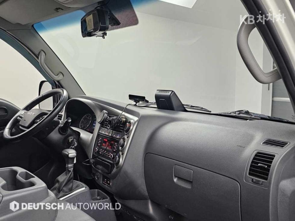 2024 - kia bongo iii