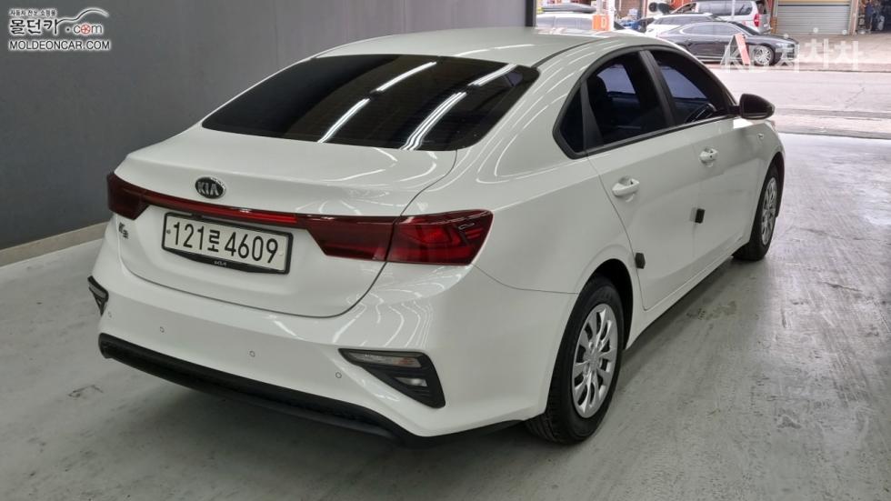 2021 - kia k3