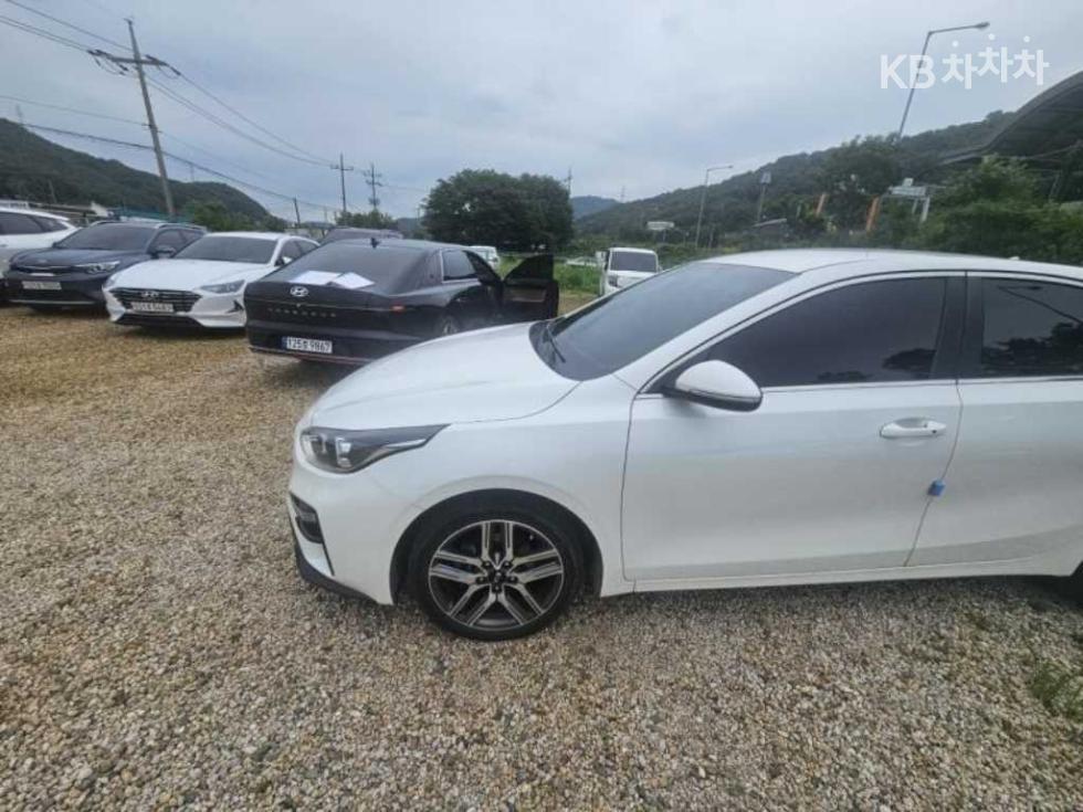 2020 - kia k3
