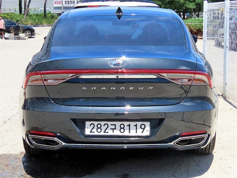Hyundai Grandeur — miniaturë 4