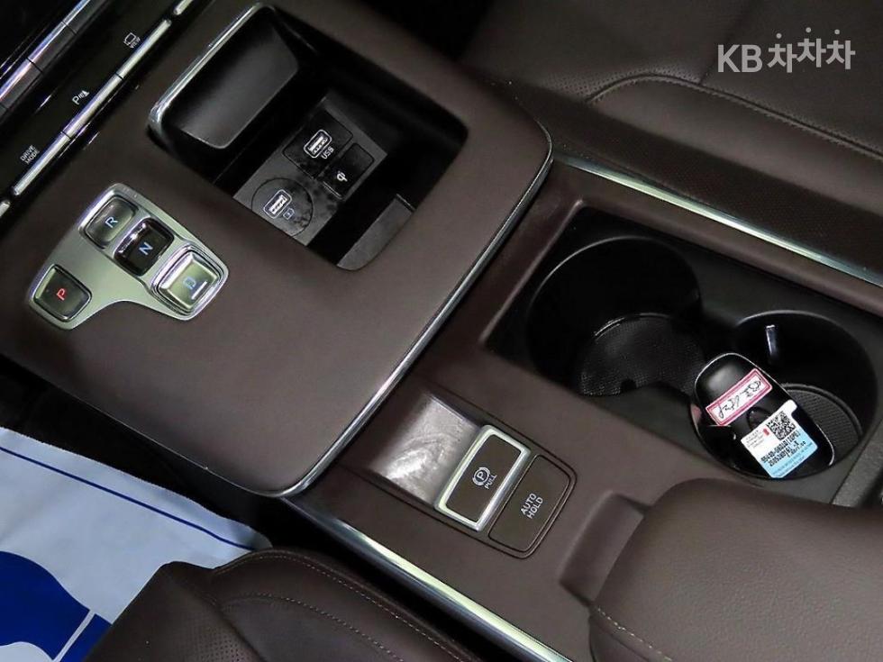 Hyundai Grandeur — miniaturë 9