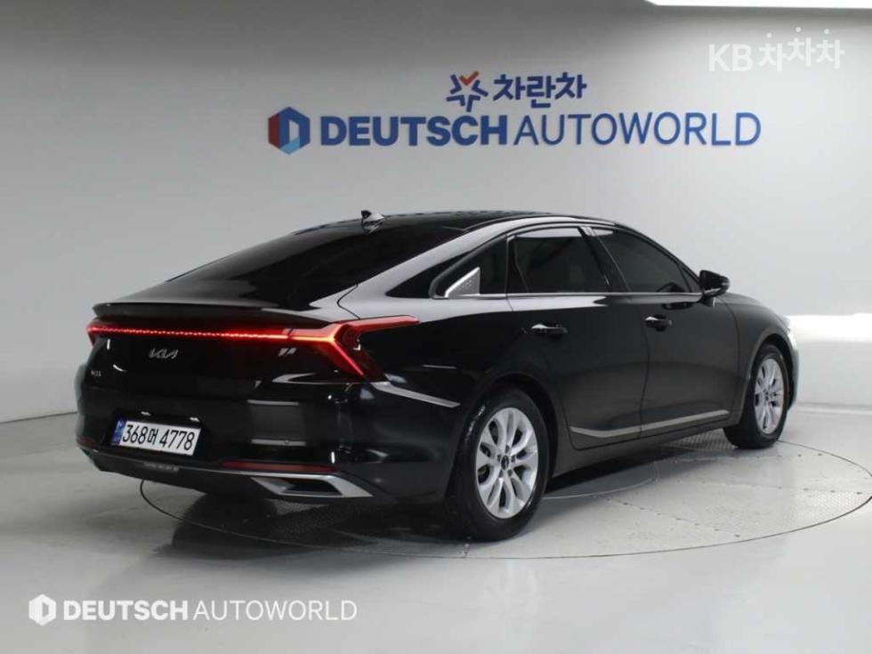 Kia K8 — miniaturë 2