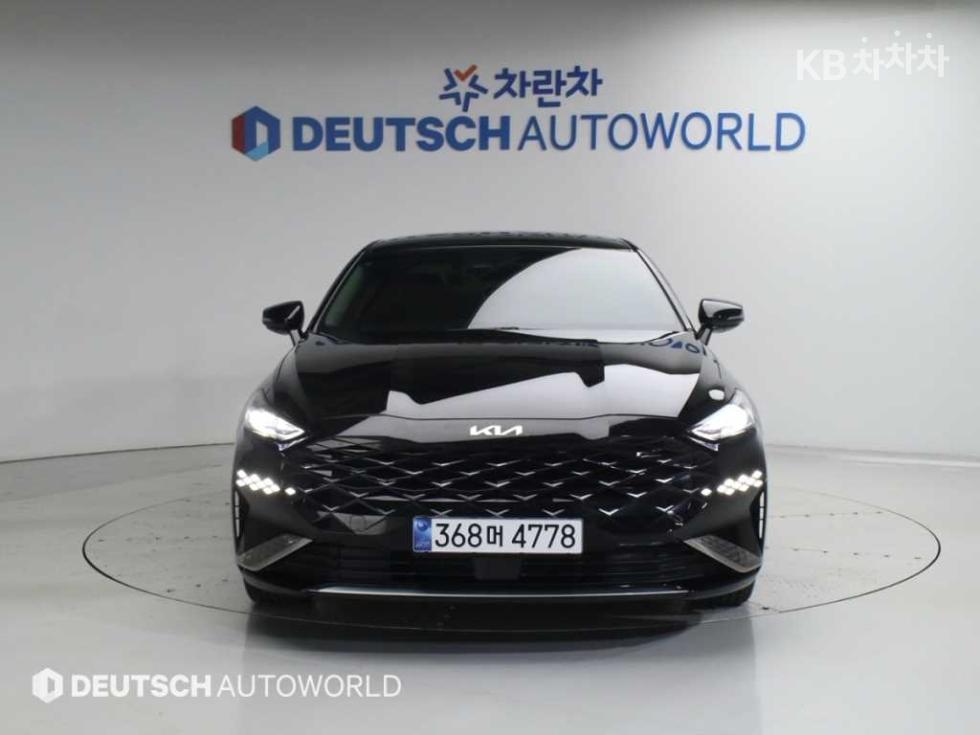 Kia K8 — miniaturë 3