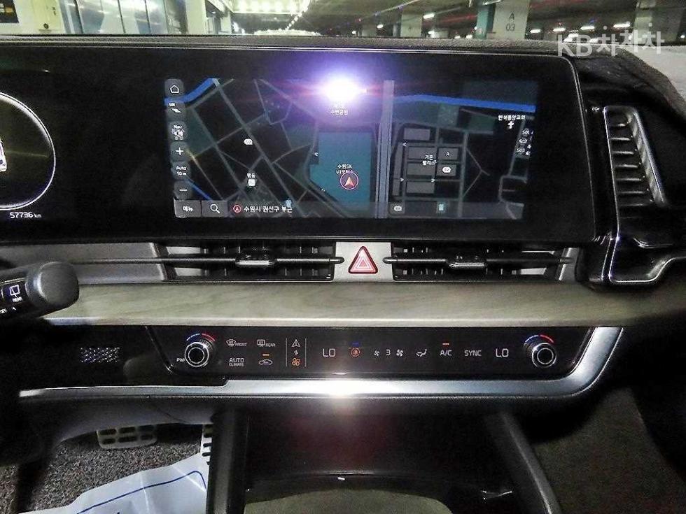 2022 - kia sportage