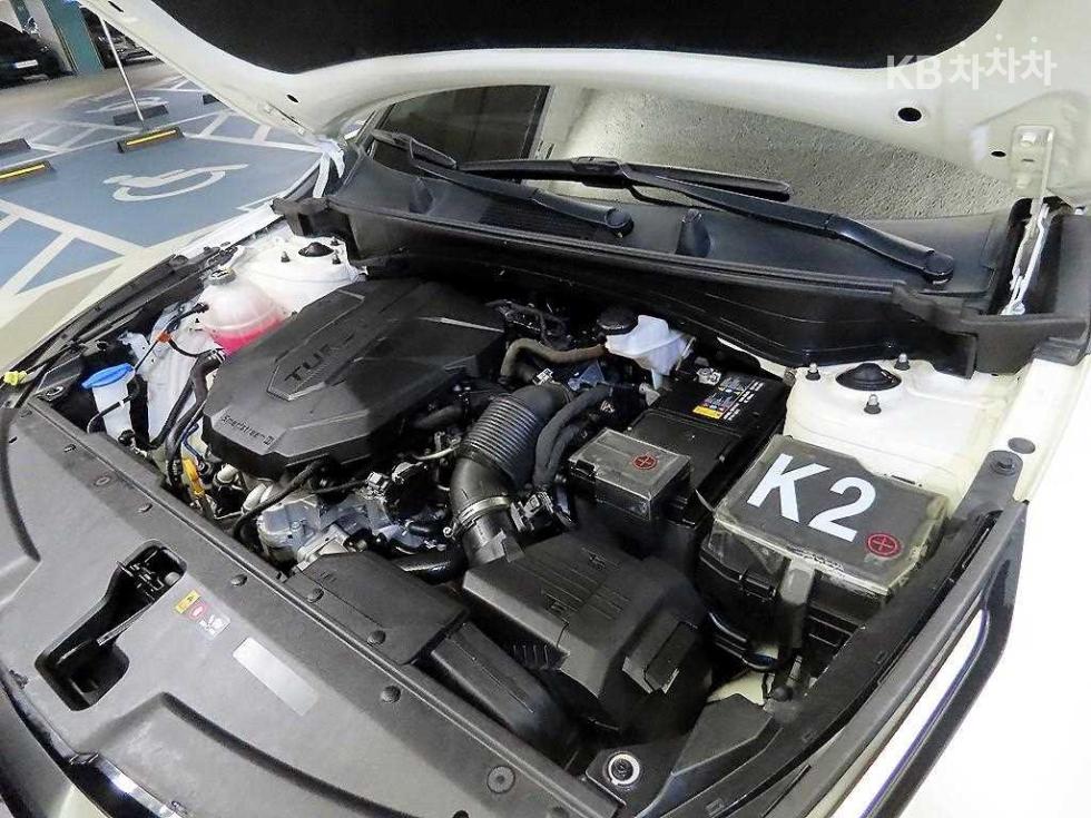 2022 - kia sportage