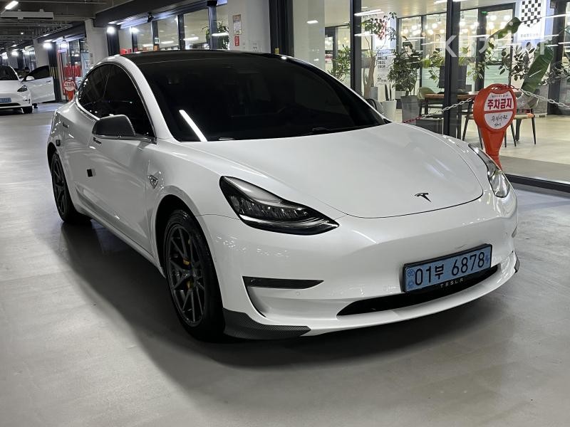 테슬라 모델 3 2020년식 테슬라 Model 3 Long Range