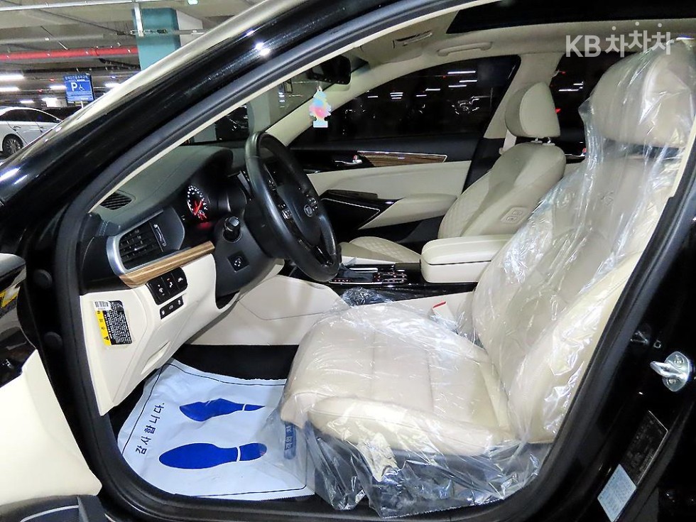 2016 - kia k7