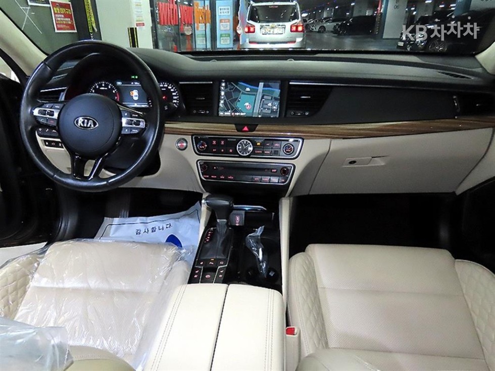 2016 - kia k7