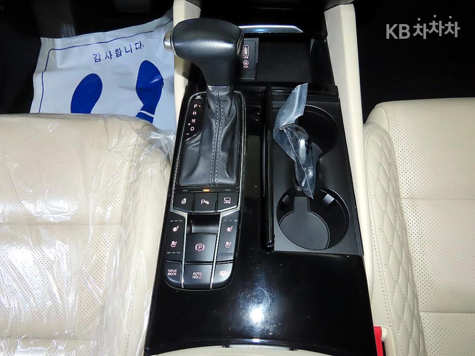 2016 - kia k7
