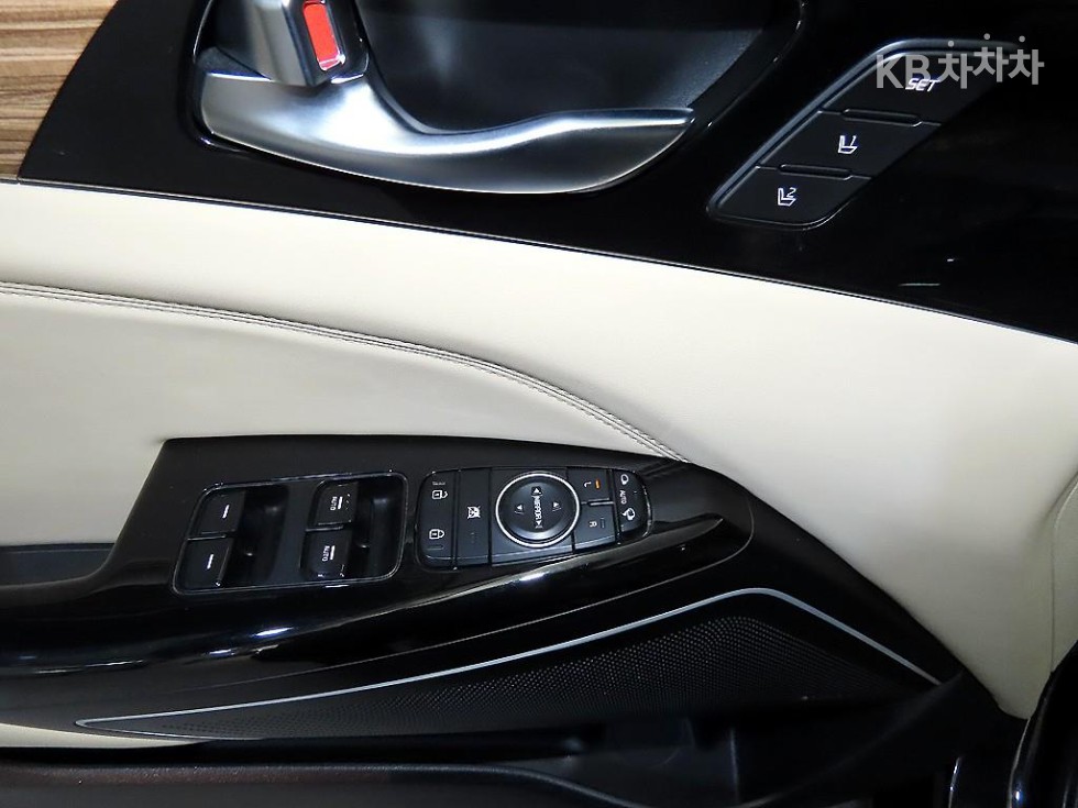 2016 - kia k7
