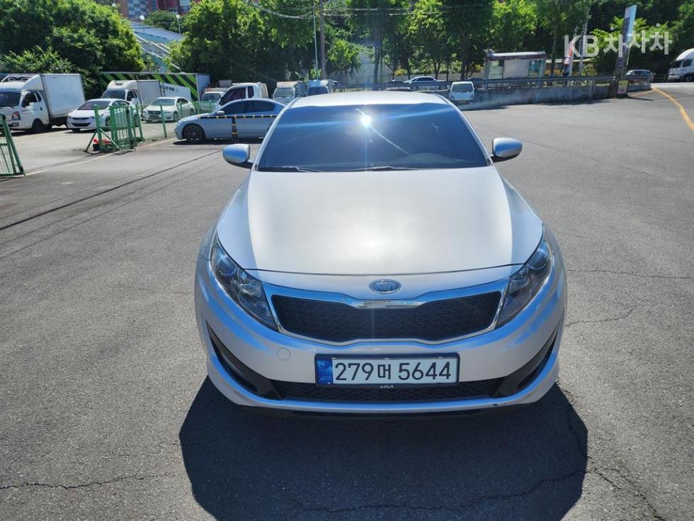 2011 kia k5