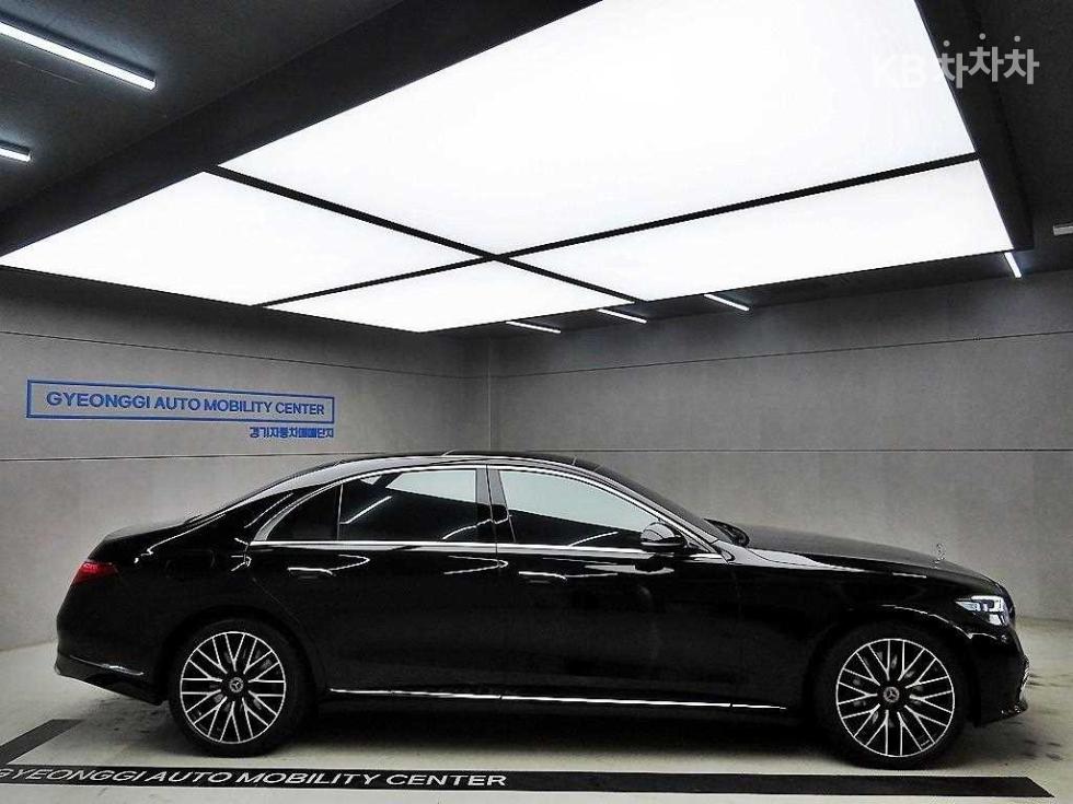 Mercedes-Benz S-klasse — miniaturë 2
