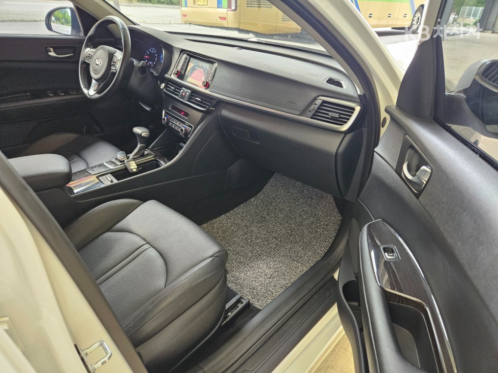 2016 - kia k5