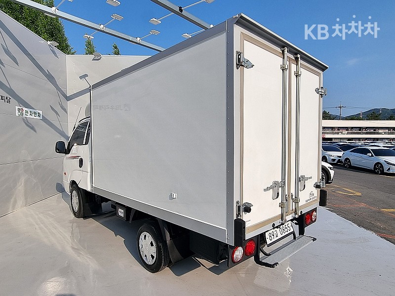 2019 - kia bongo iii
