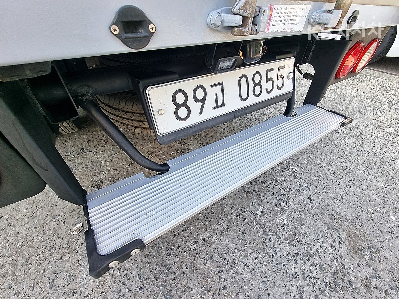 2019 - kia bongo iii