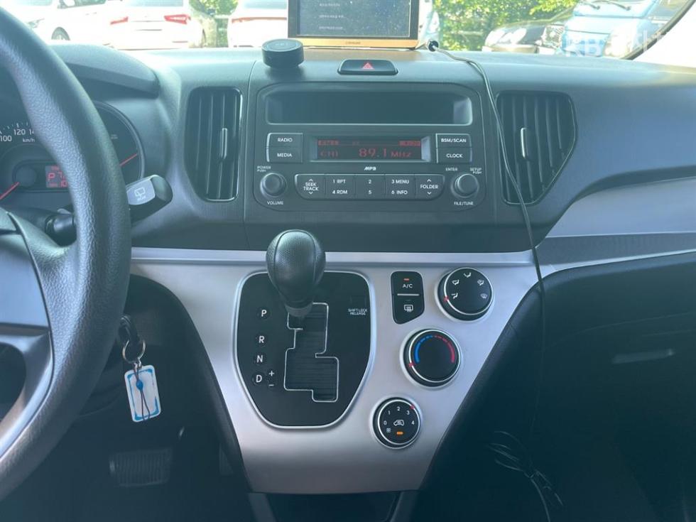 2017 - kia ray-ban