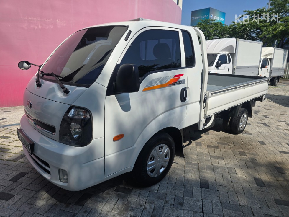 2018 - kia bongo iii