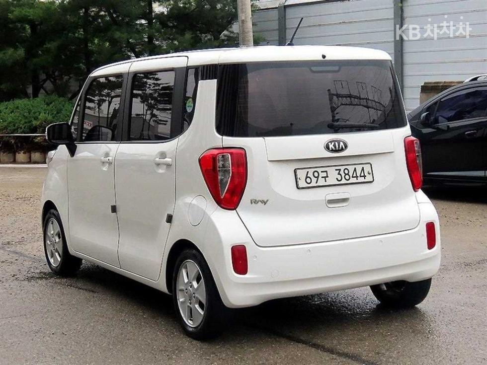 2013 - kia ray