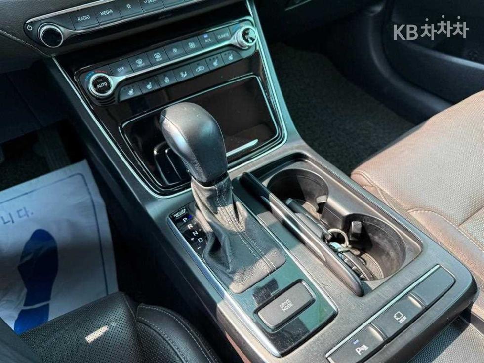 Hyundai Grandeur — miniaturë 14