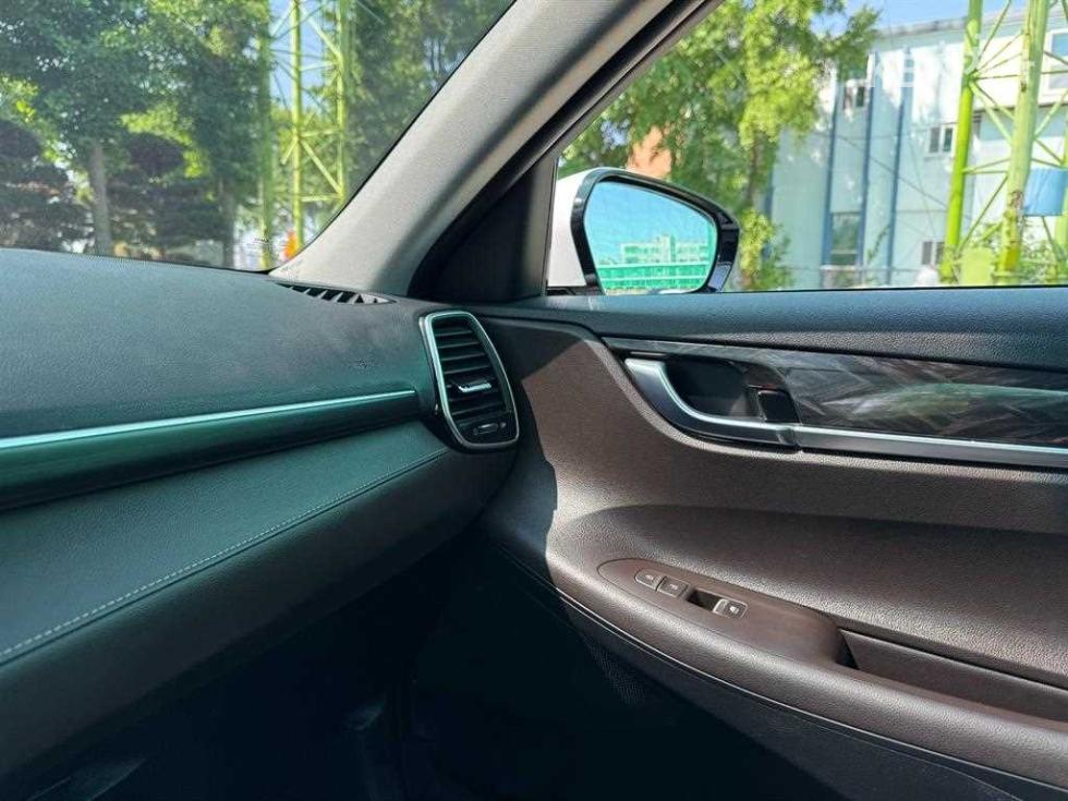 Hyundai Grandeur — miniaturë 16