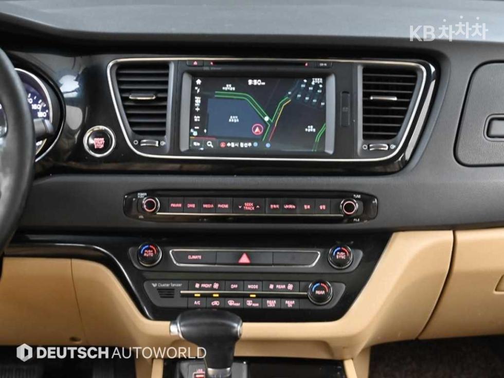 2017 - kia carnival