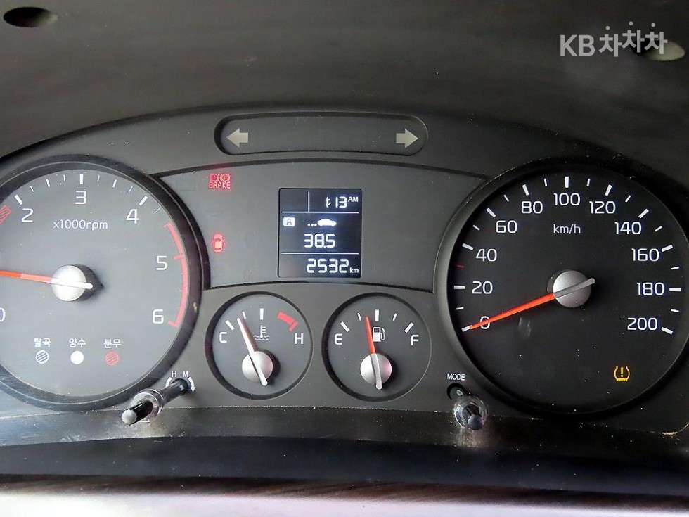 2018 - kia bongo iii