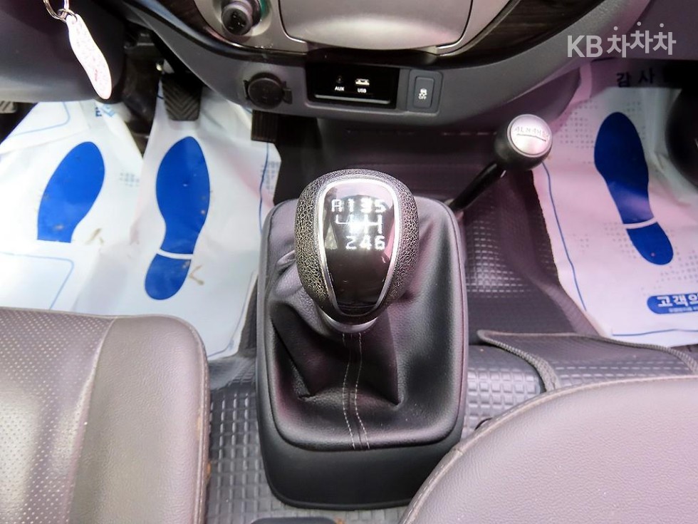 2018 - kia bongo iii