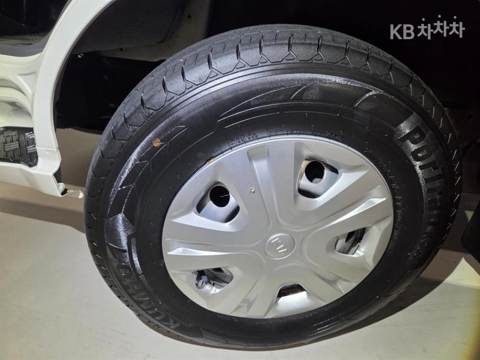 2019 - kia bongo iii