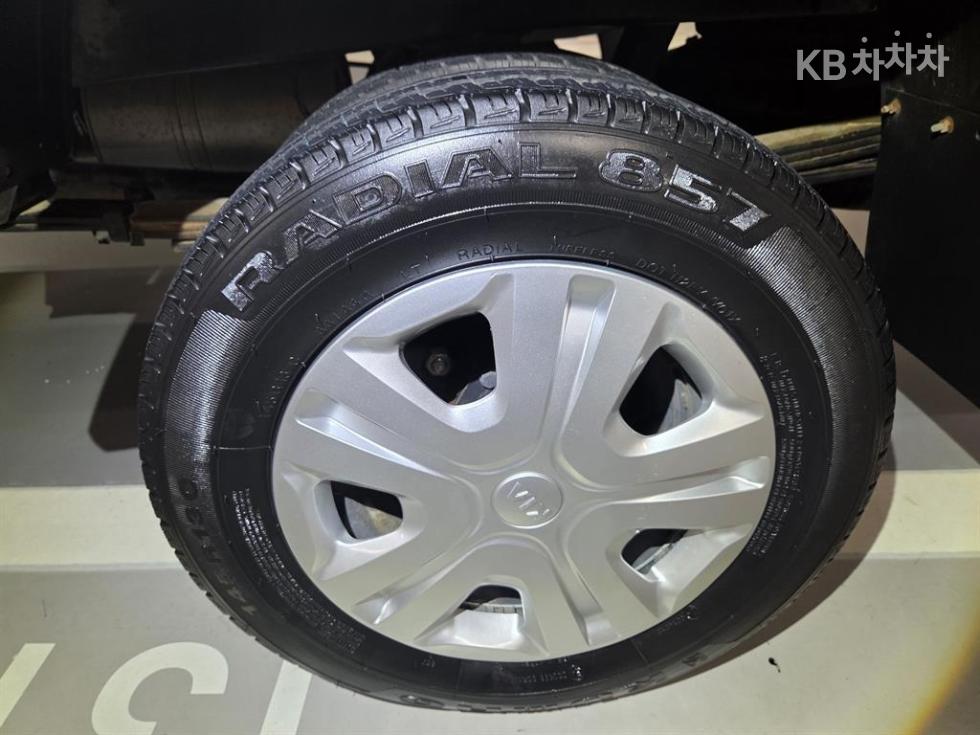 2019 - kia bongo iii