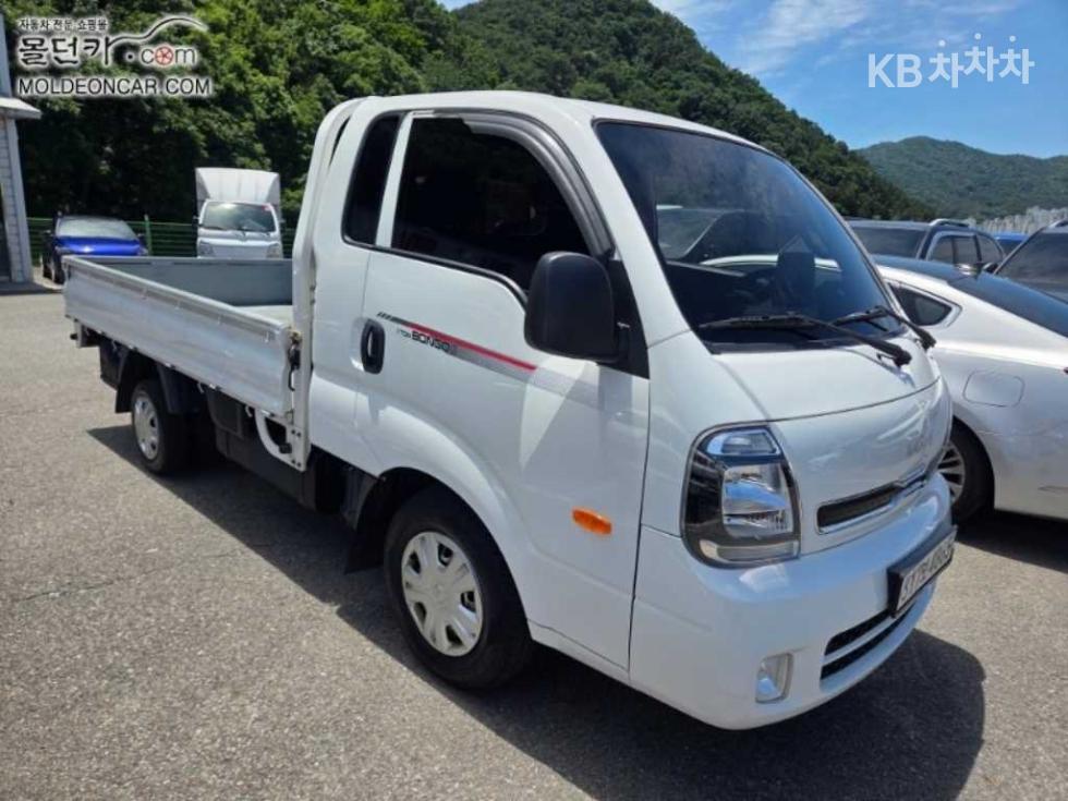 2022 - kia bongo iii