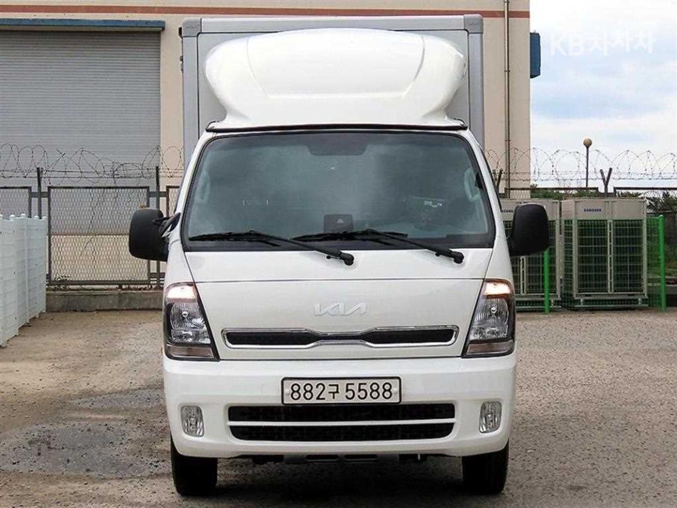 2025 - kia bongo iii