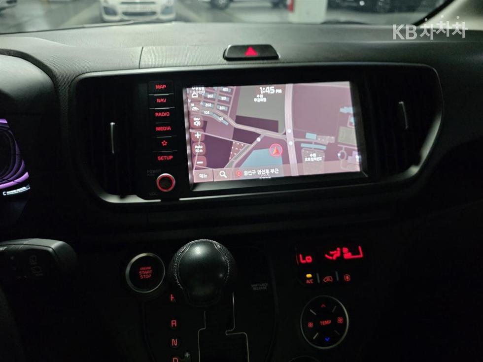 2023 - kia kia