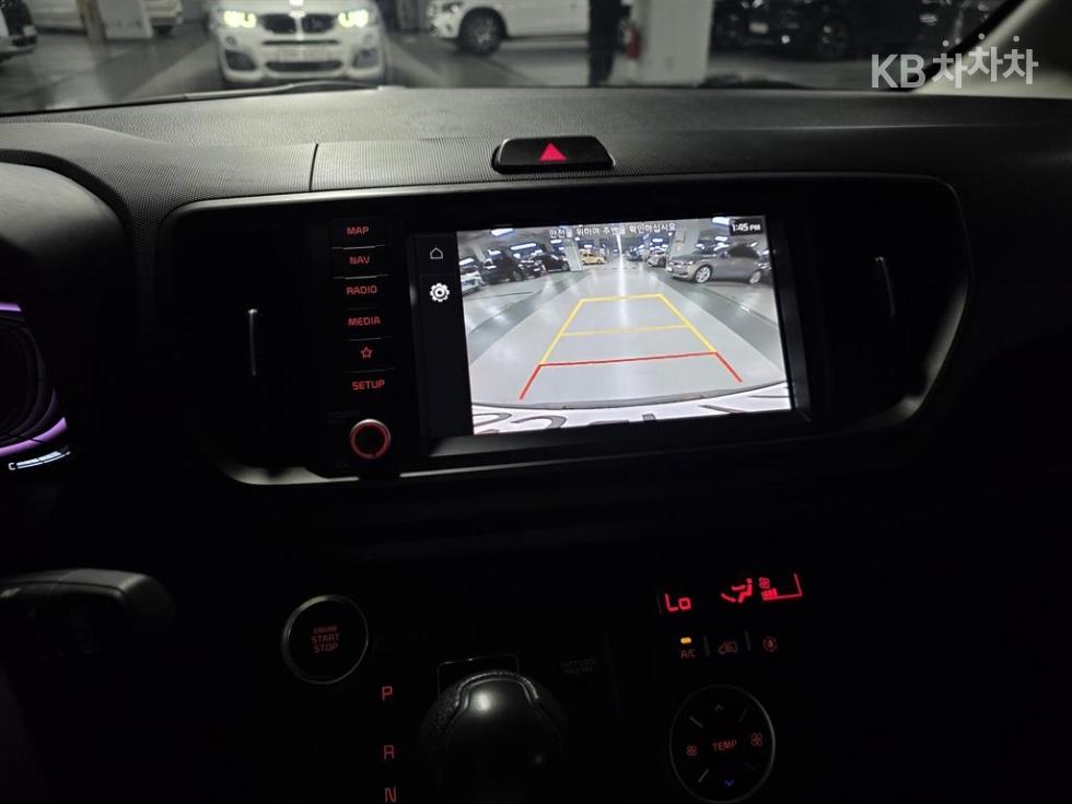 2023 - kia kia