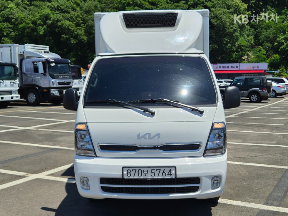 2025 - kia bongo iii