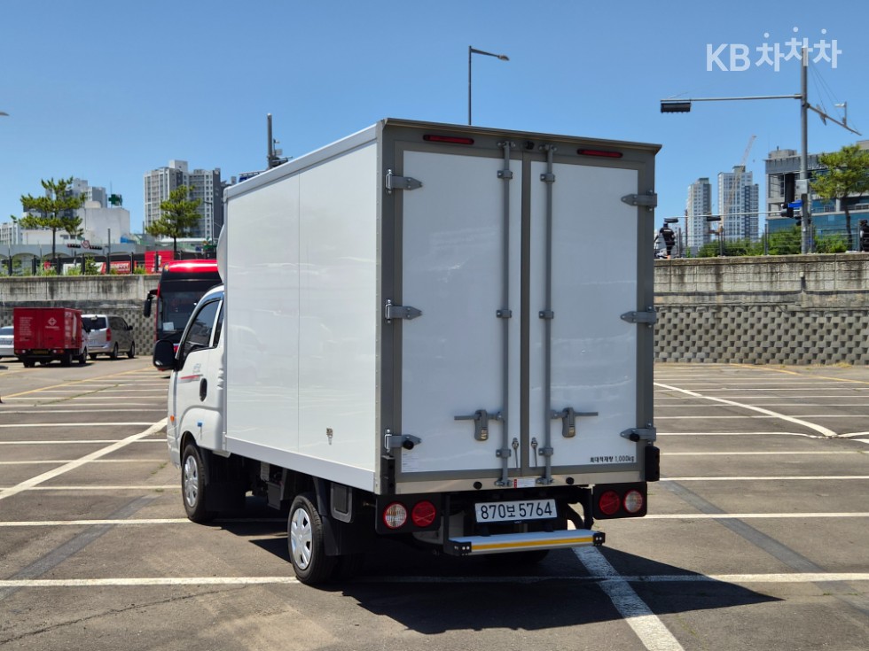 2025 - kia bongo iii