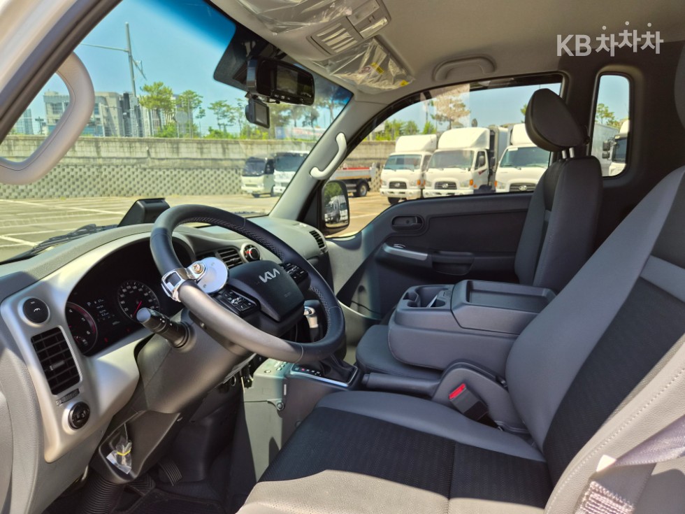 2025 - kia bongo iii