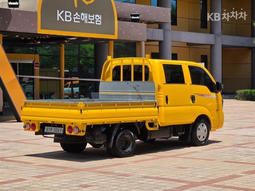 2022 - kia bongo iii