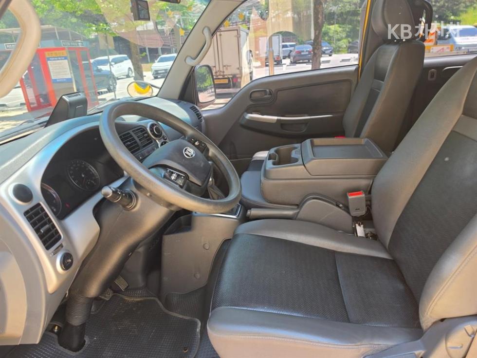 2022 - kia bongo iii