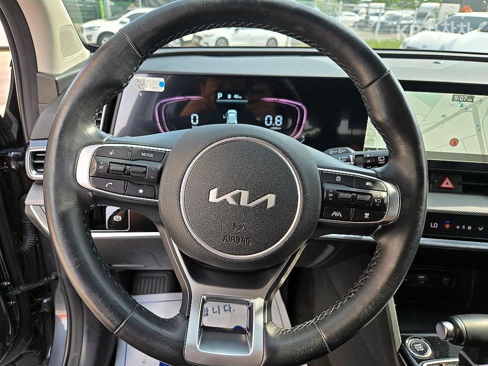 2022 - kia sportage