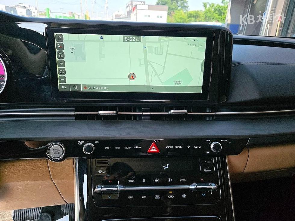 2021 - kia carnival