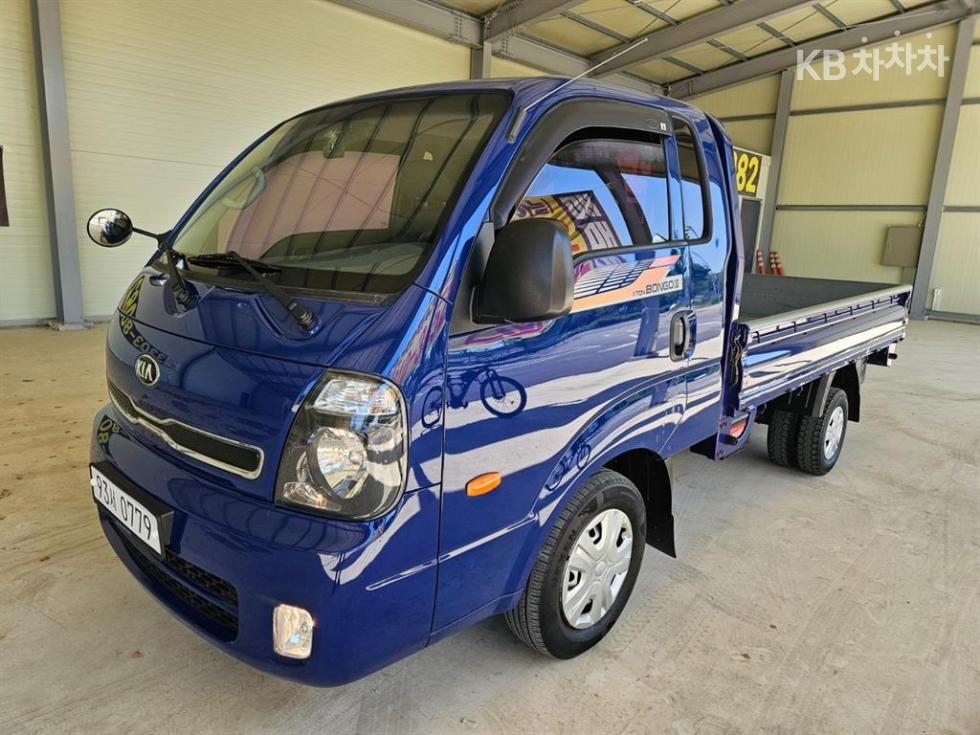 2018 - kia bongo iii