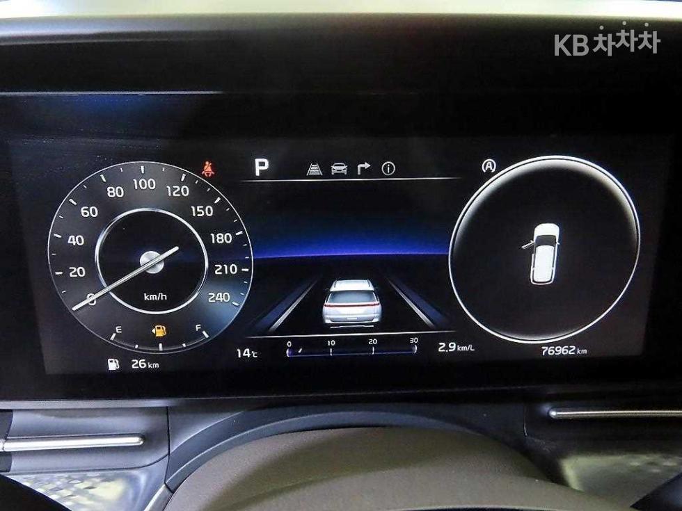 2023 - kia carnival
