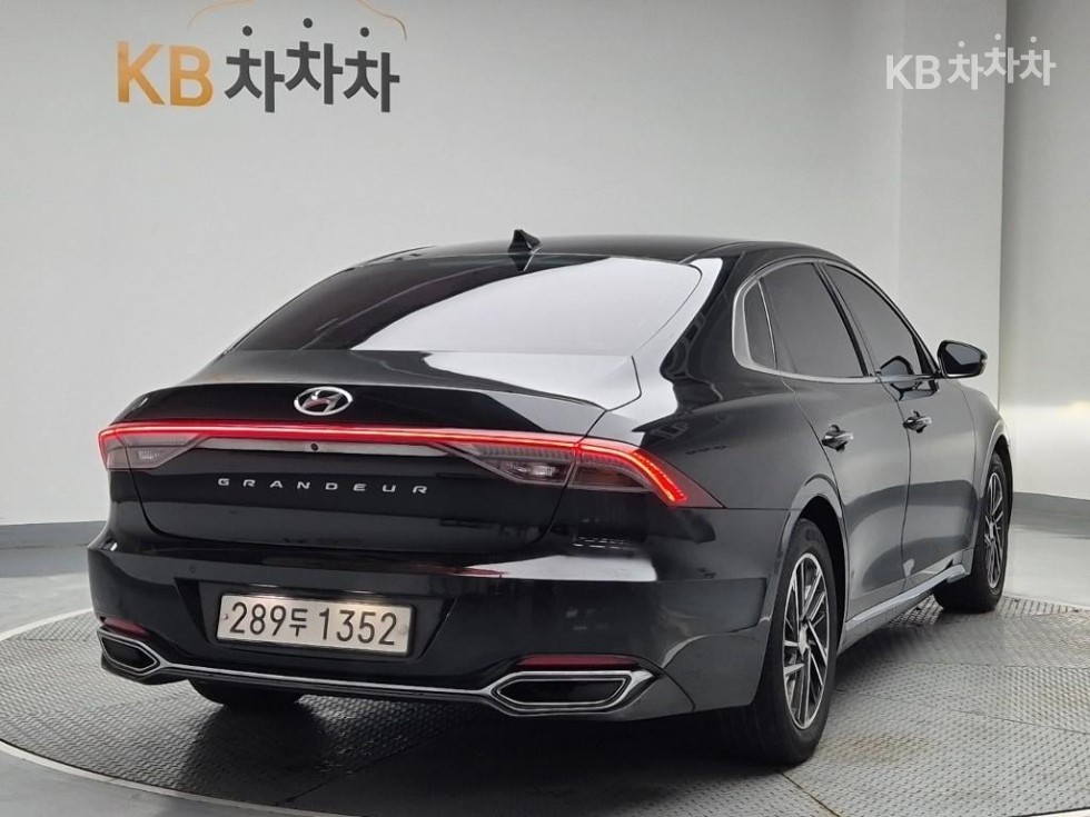 Hyundai Grandeur — miniaturë 2