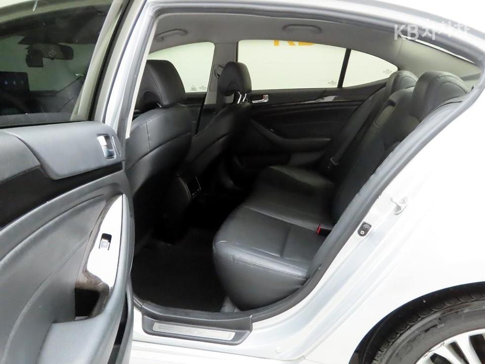 2013 - kia k7