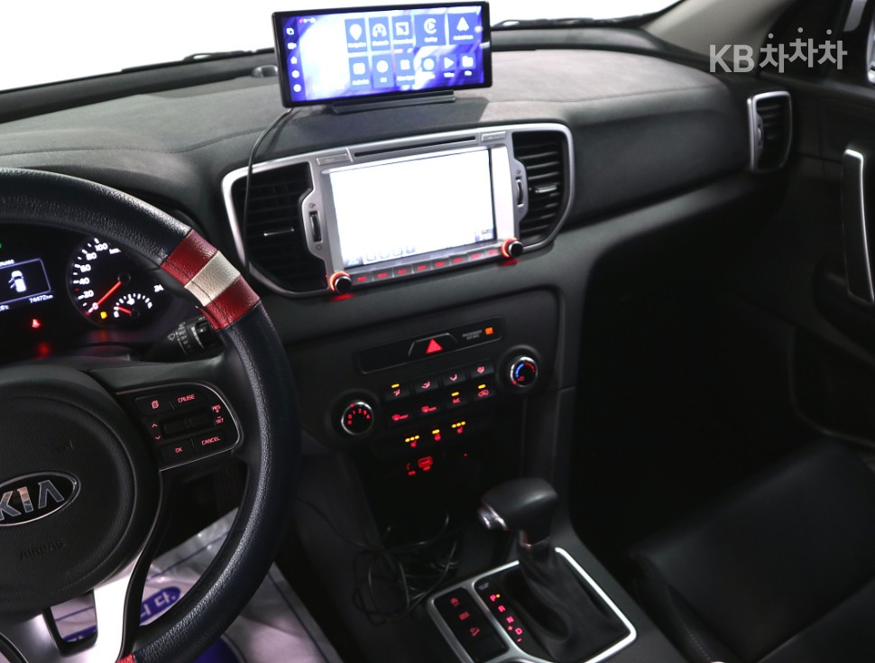 2016 - kia sportage