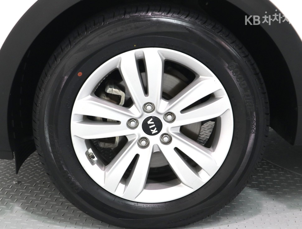 2016 - kia sportage